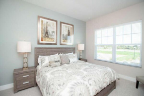 4 BR 4 BA Self Check-In Close to Disney Theme Parks